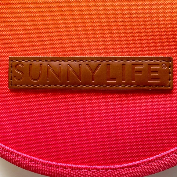 Sunnylife Picnic Eight Piece Set for Two - Picture 2 of 6